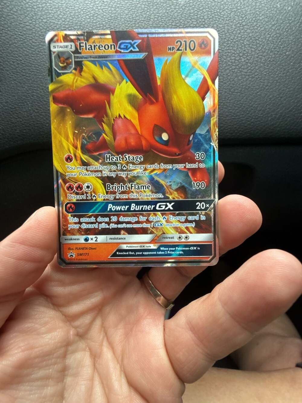 Pokémon TCG Flareon GX SM171 Sun & Moon Black Star Promo Holofoil Card